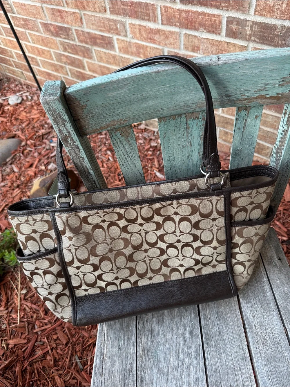 Coach Park Signature Carrie Tote 👜 w/Monogram canvas & dark brown leather trim